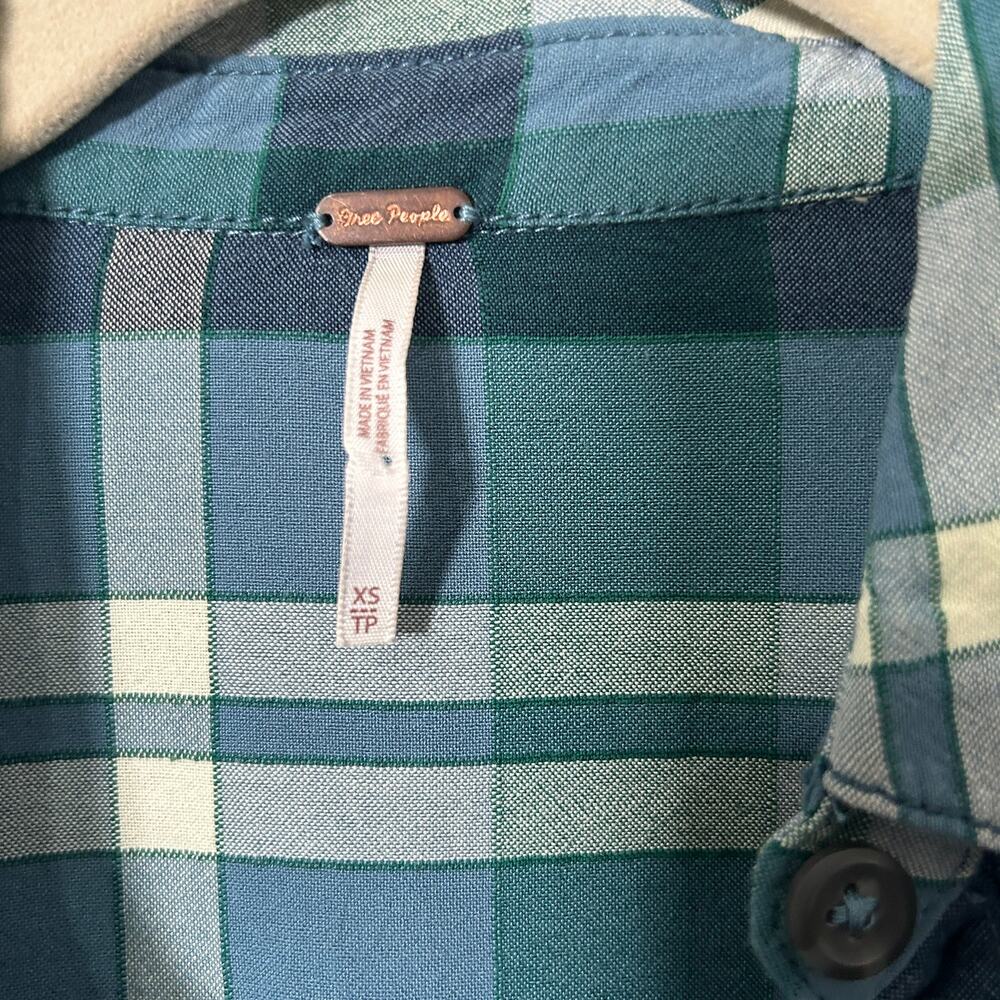Free People Loveland Plaid Shirt Blue Raw Hem Oversize Size XS Button Up Boho - Picture 5 of 13